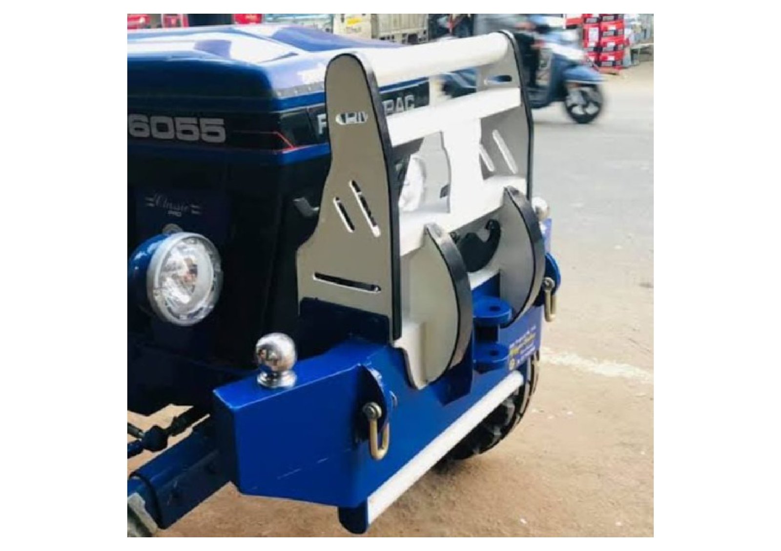 BUMPER-HITCH-MUDGUARD=FARMTRAC_removed_page-0006