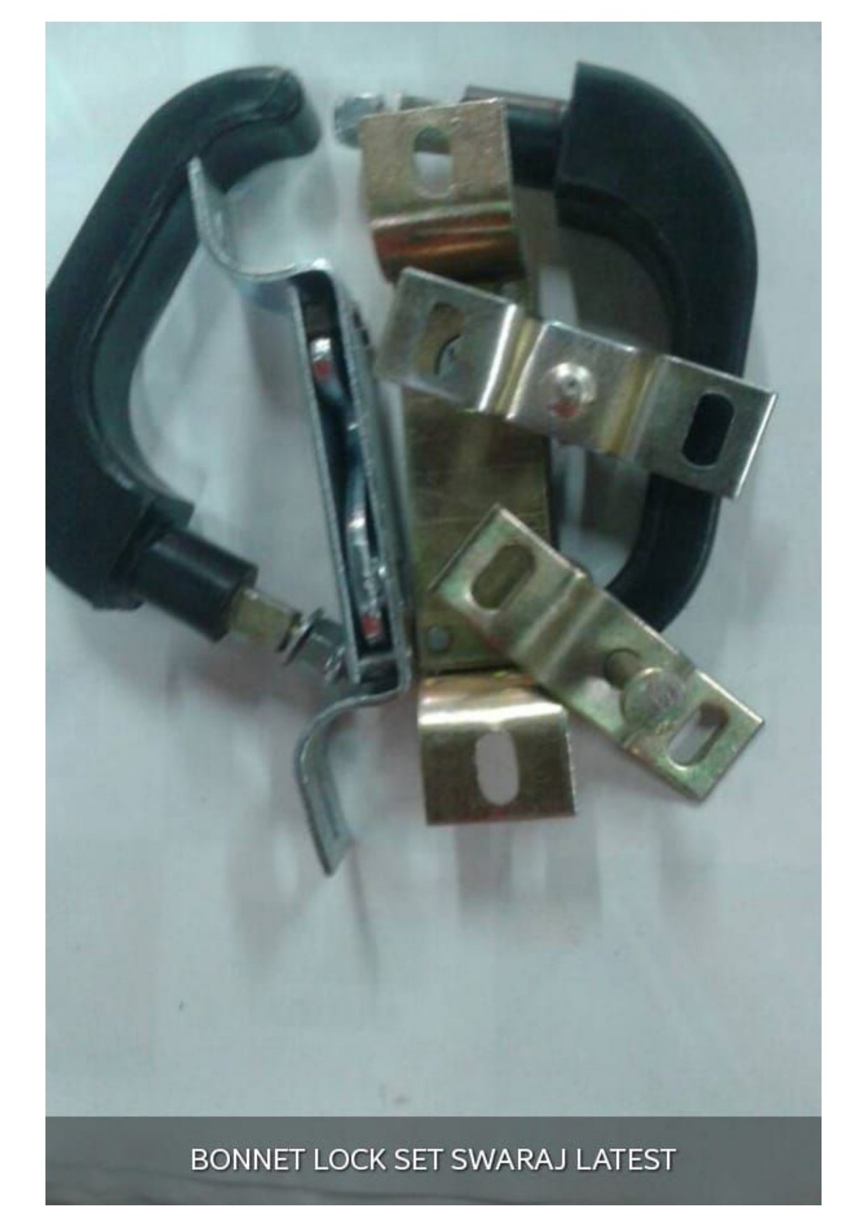 TRACTORS= BONNET LOCK & BATTERY ROD & TOOLBOX_page-0002