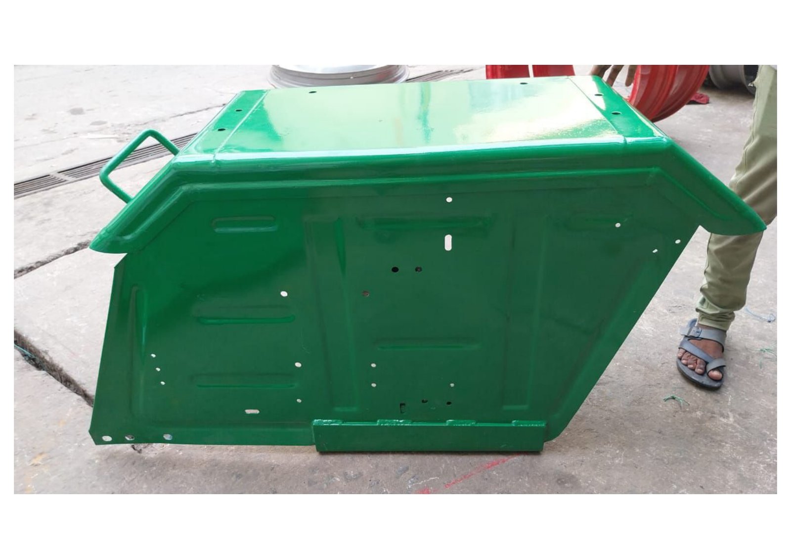 Tractors- Mudguard_page-0023